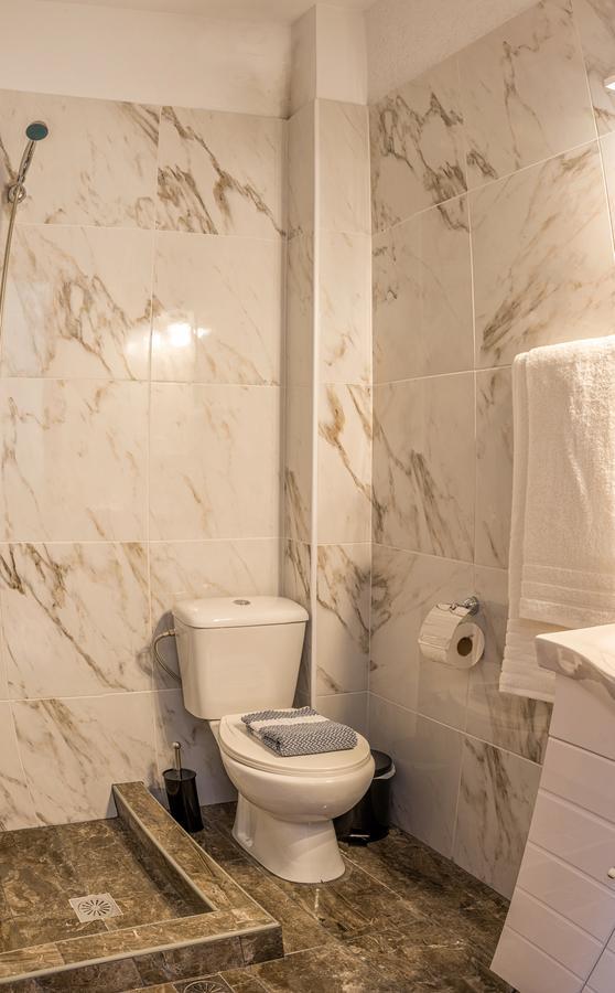 Georgalas Sun Beach Rooms Nea Kallikrateia Exterior foto